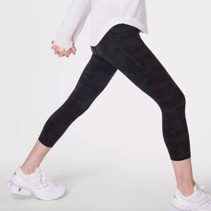 16. Sweaty Betty Power Cropped Workout Leggings Ultra Black Camo Print Med